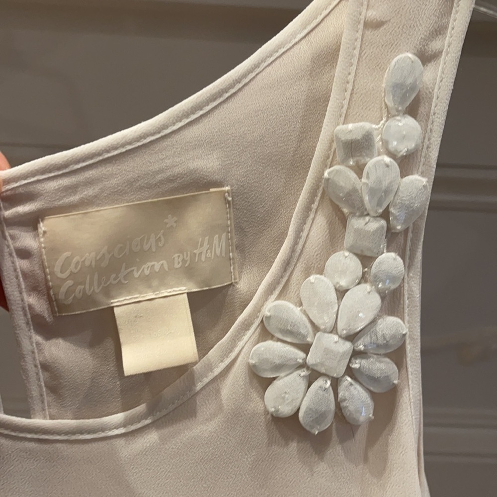 H&M Conscious Collection Ruffle Cream Muslin water fall Dress - Picture 2 of 9